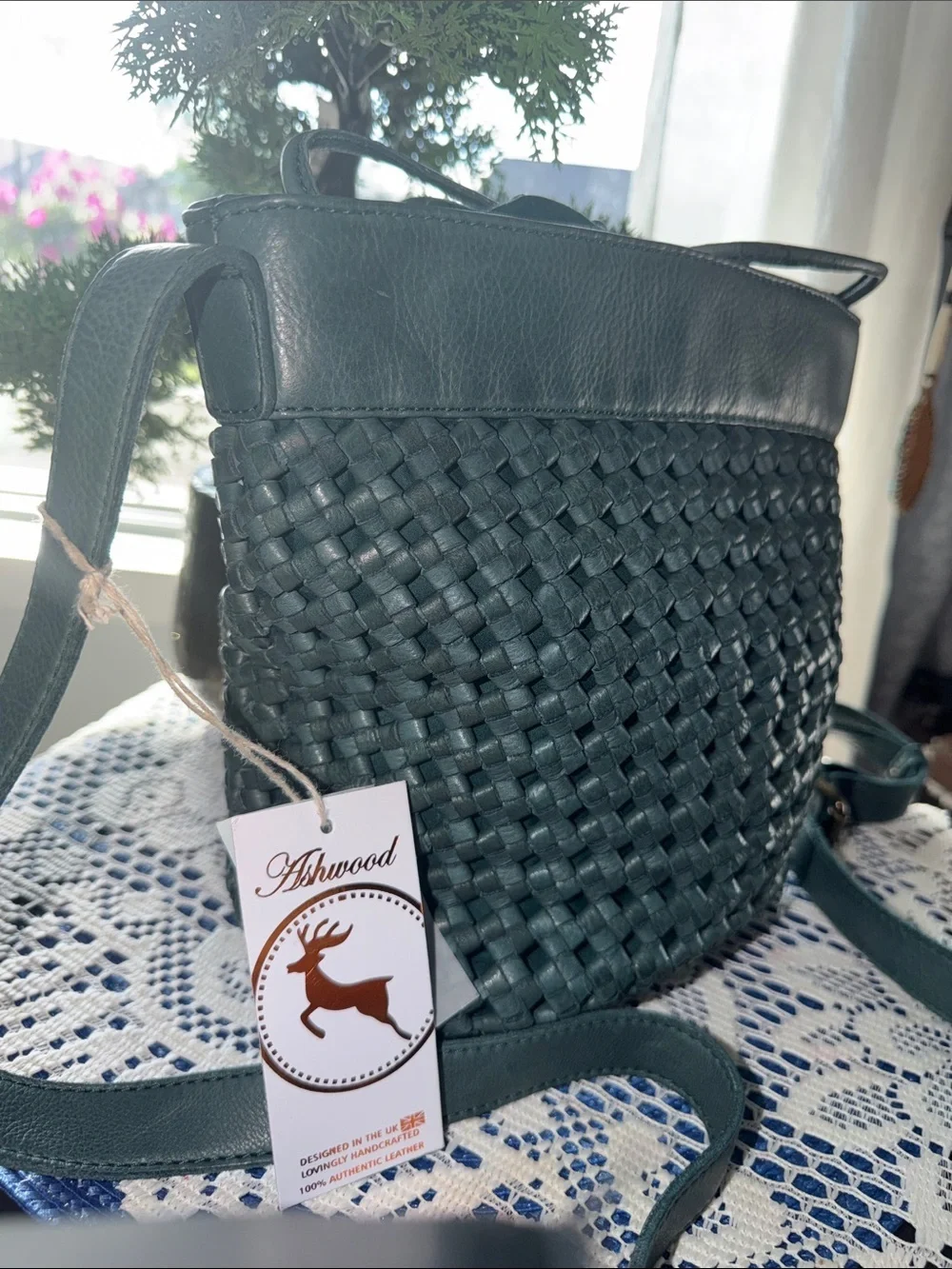NWT Ashwood Woven Leather Bucket Bag. Crafted in the UK 100% Genuine Leather!